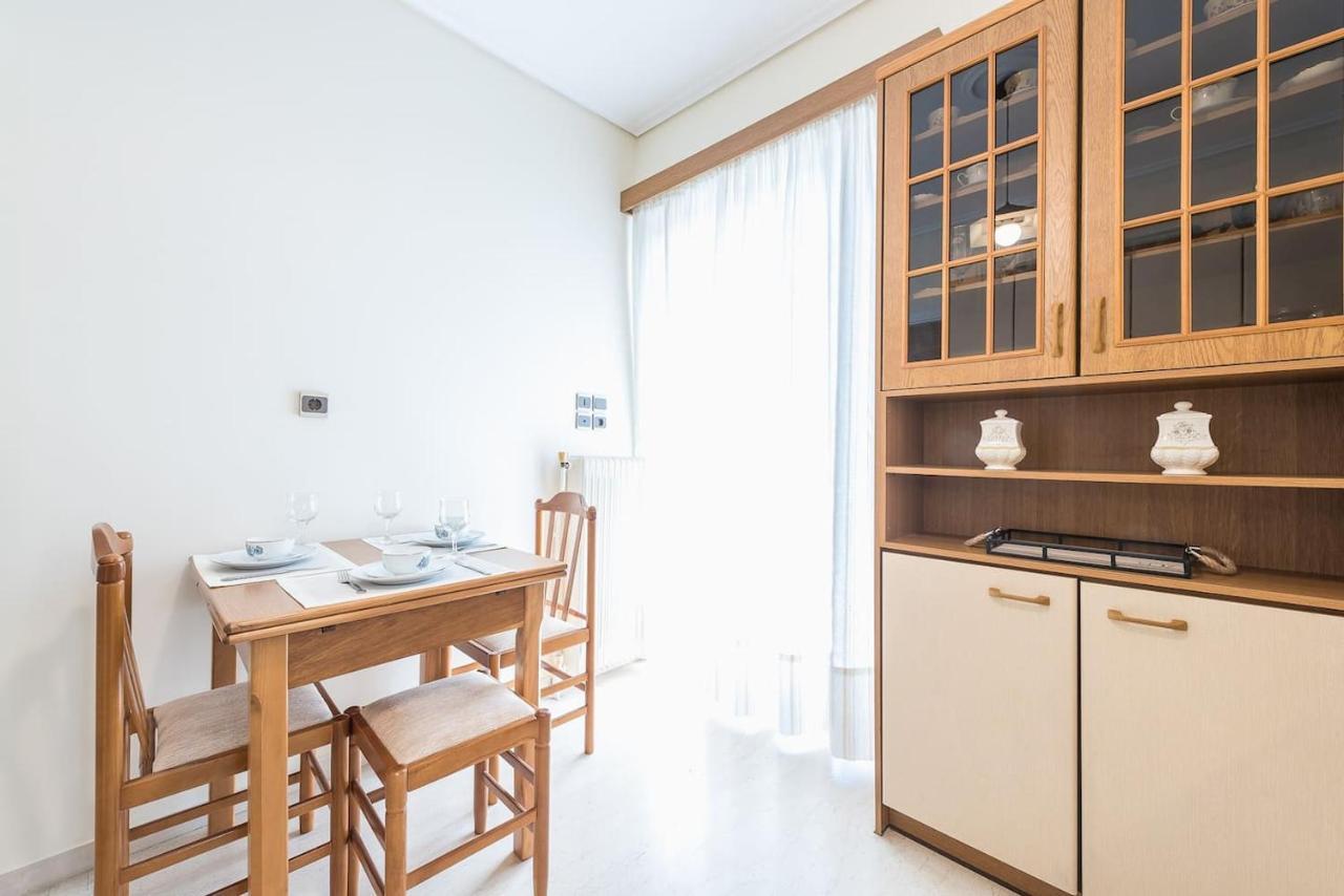 Seaside Central Apartment Athens Exterior photo